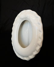 Porta Retrato Oval com friso