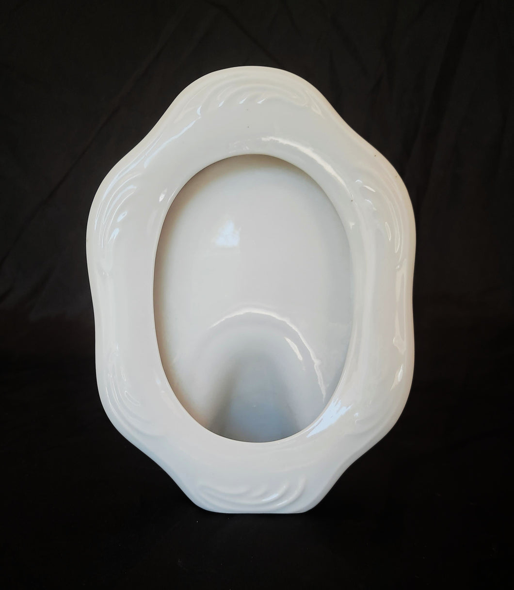 Porta Retrato Oval Rendado