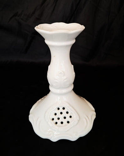 Castiçal Redondo Rendado